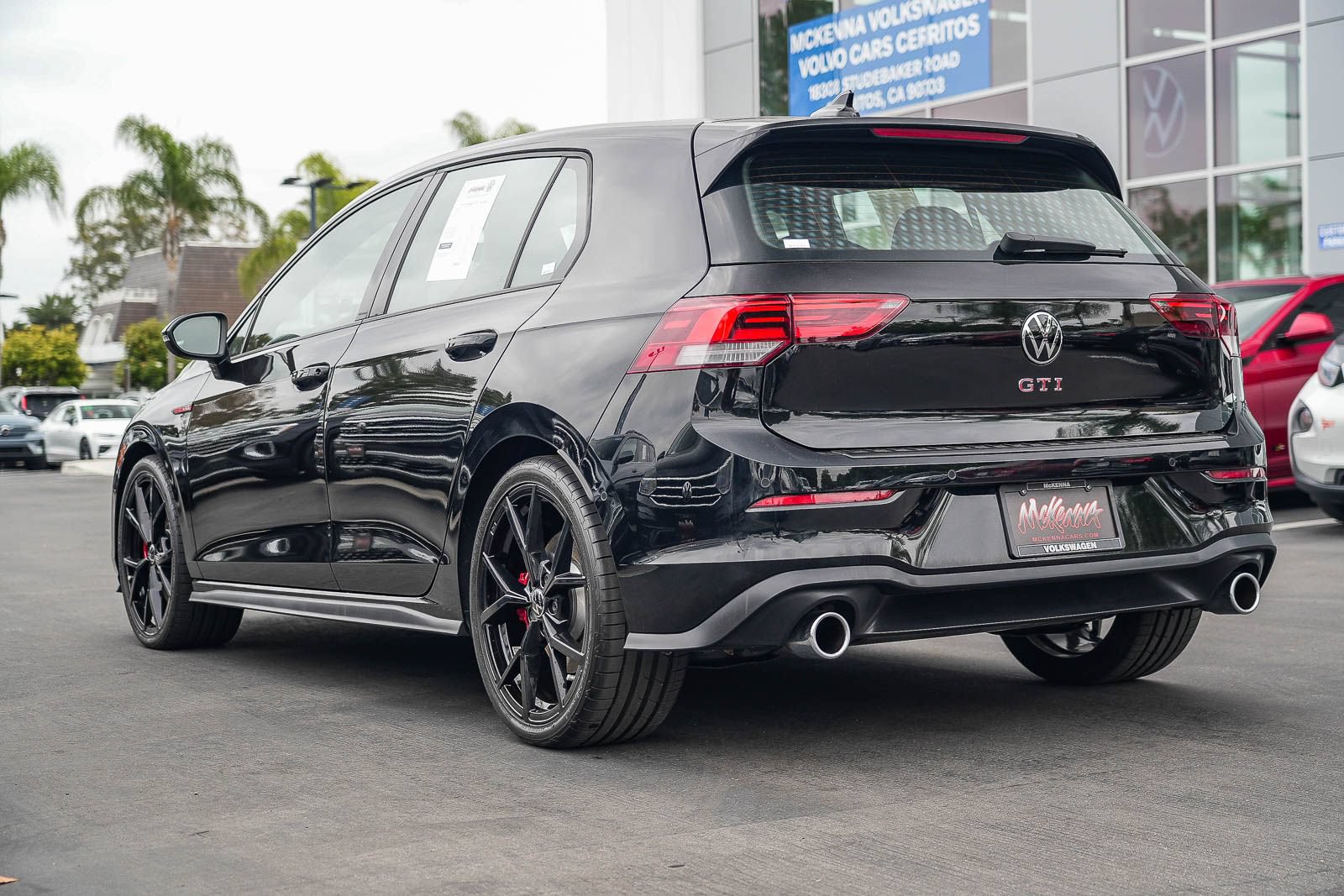 Certified 2024 Volkswagen GTI Autobahn FWD image 9