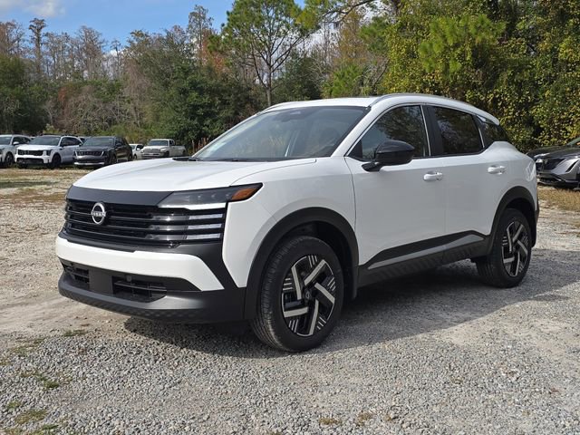 New 2026 Nissan Kicks SV w/ SV Premium Package FWD image 4