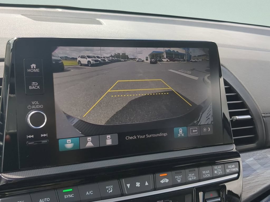 New 2026 Honda Odyssey Elite image 17
