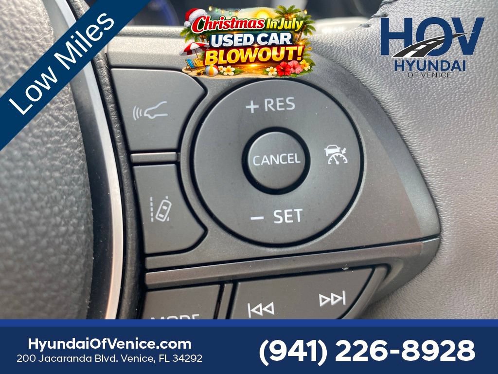 Used 2023 Toyota RAV4 Limited FWD image 29