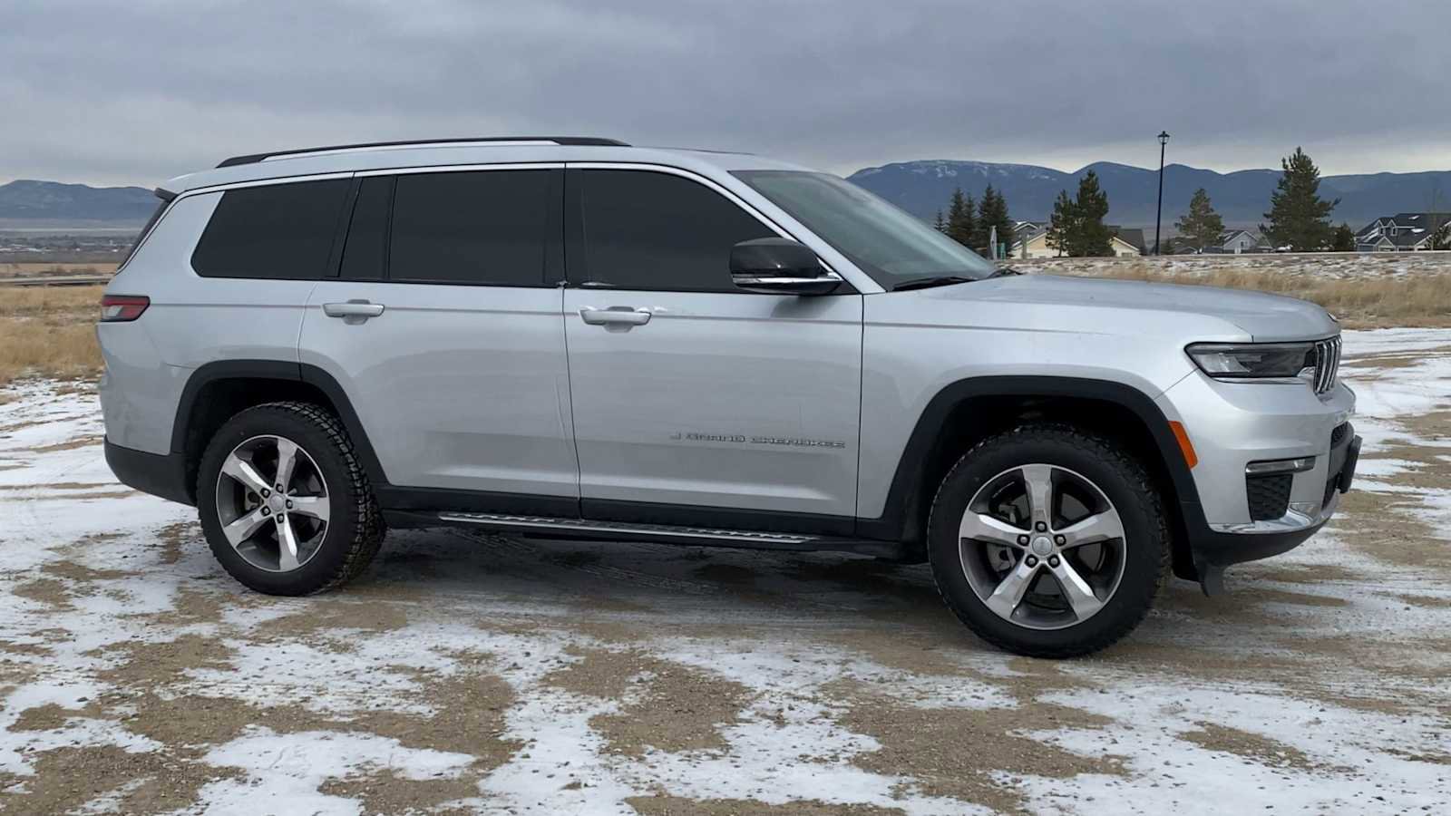 Certified 2021 Jeep Grand Cherokee L Limited w/ Trailer Tow Group (B) image 2