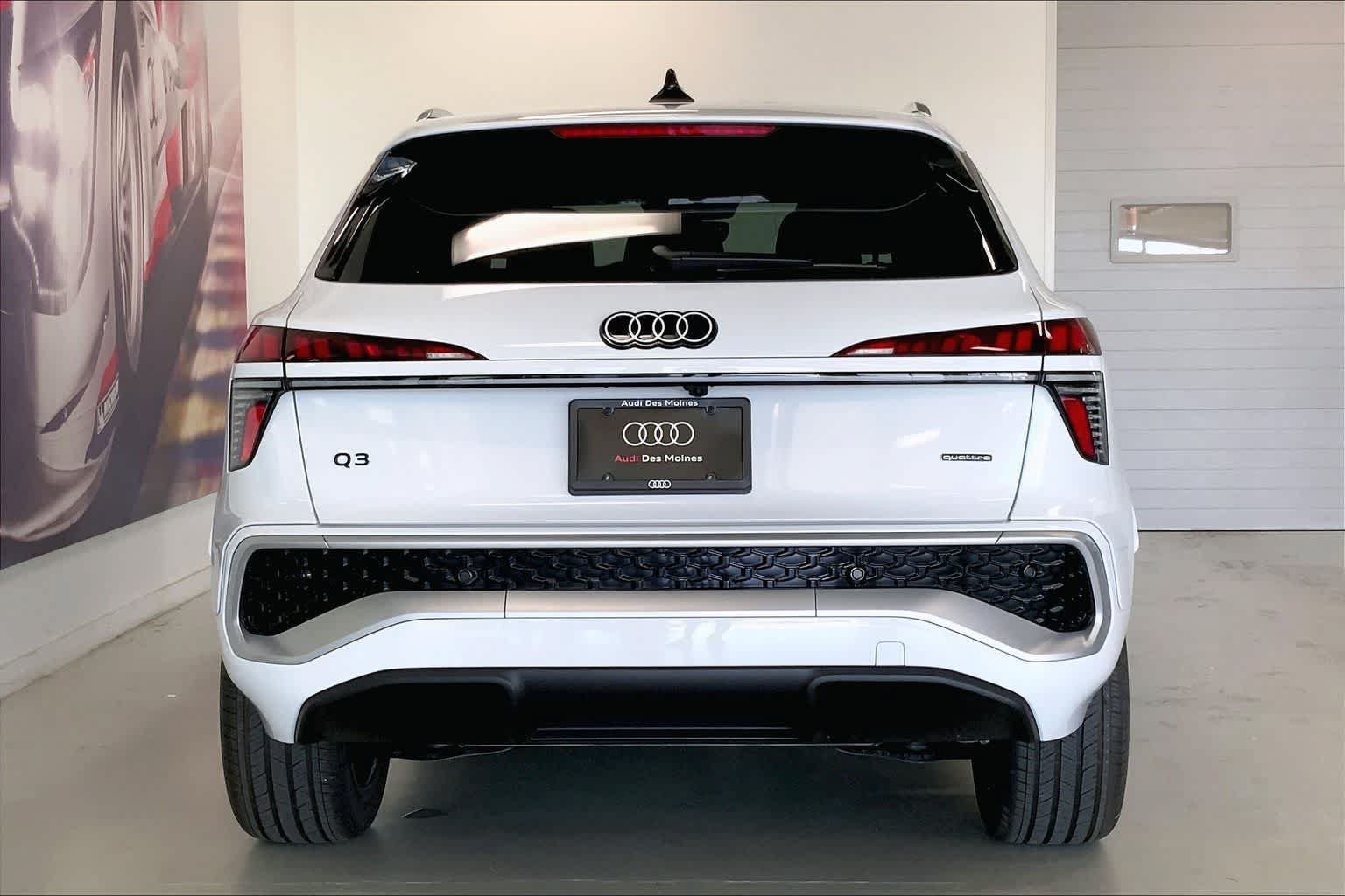 Used 2026 Audi Q3 quattro 2.0T AWD/4WD image 5