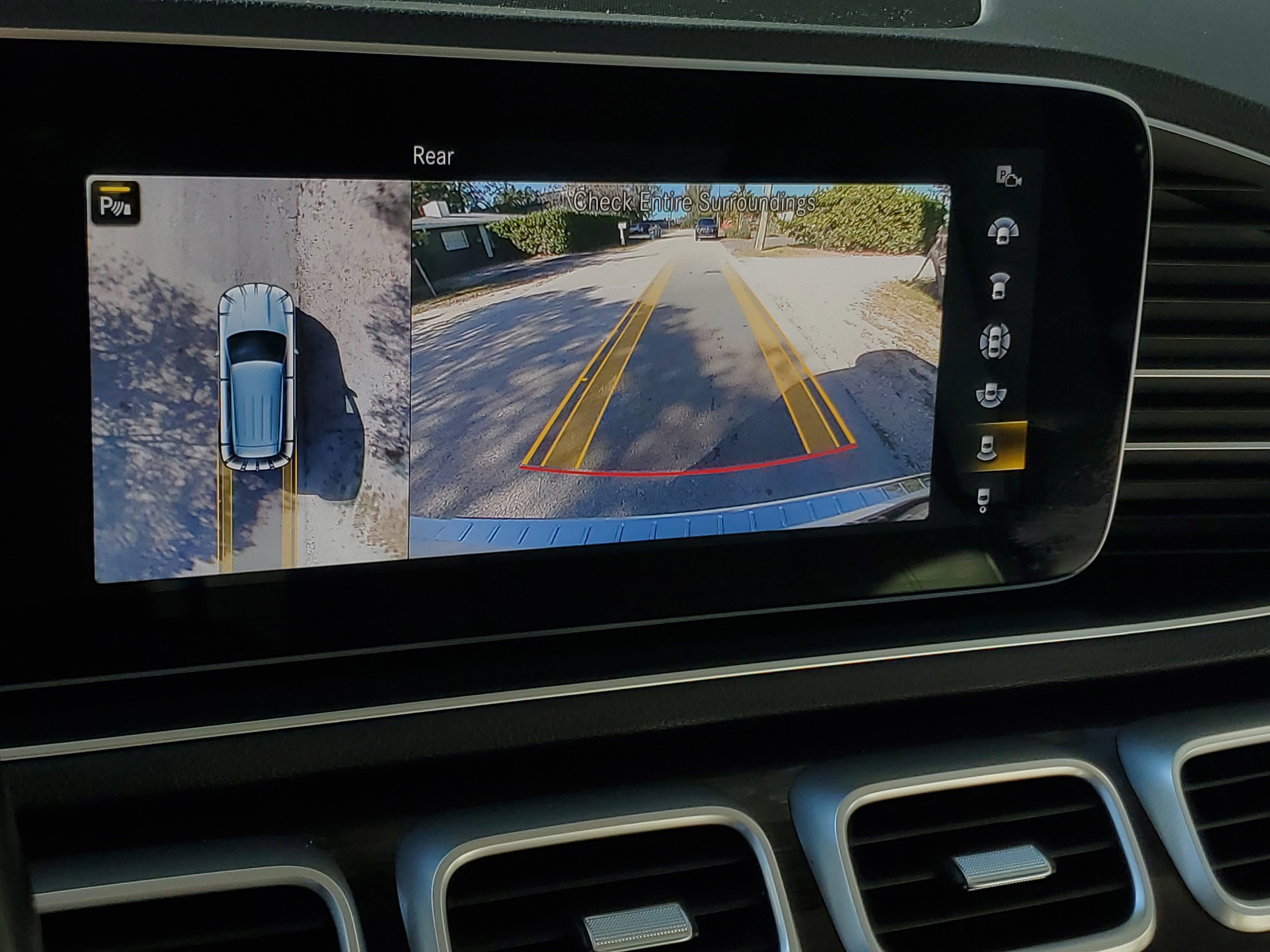 Used 2022 Mercedes-Benz GLE 350 w/ 3rd Row Seat Package image 25