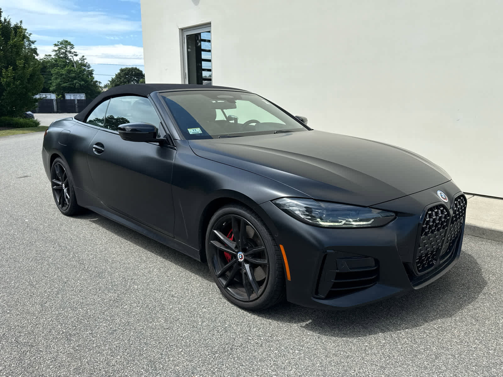 Certified 2023 BMW 440i xDrive Convertible w/ Premium Package image 2