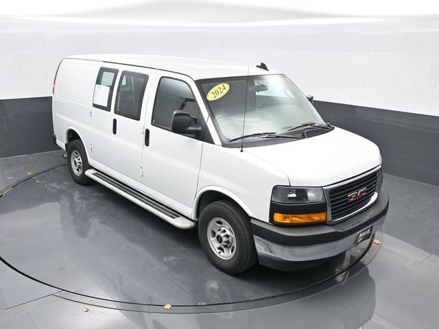 Used 2024 GMC Savana 2500 w/ Driver Convenience Package image 1