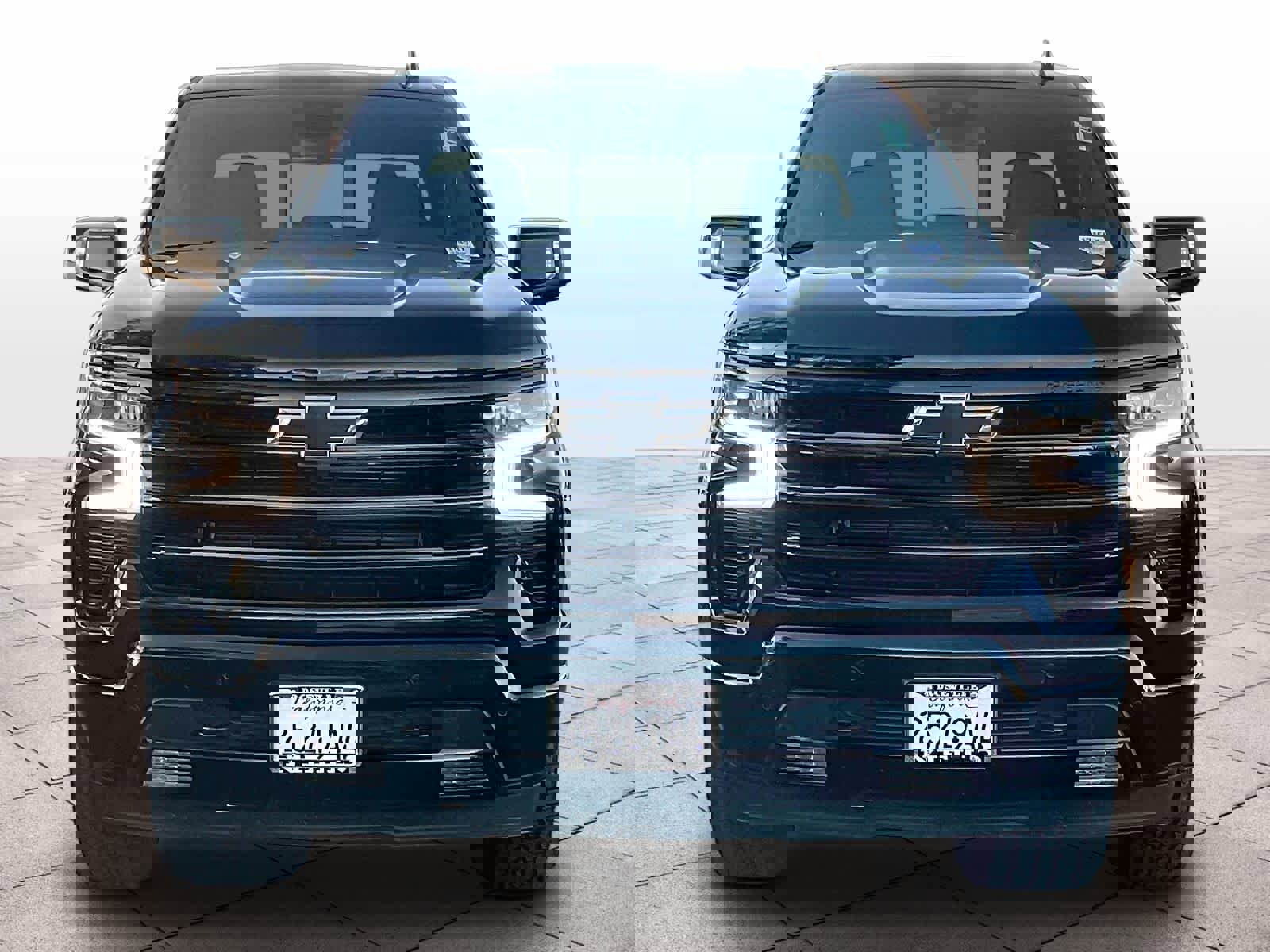 Used 2024 Chevrolet Silverado 1500 High Country w/ Midnight Edition image 3