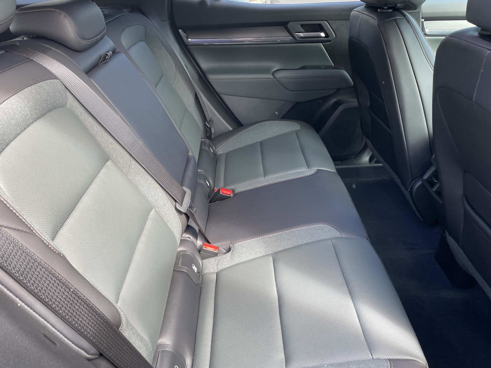 New 2026 GMC Terrain AT4 image 25