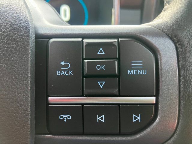 Used 2023 Ford F150 Lariat w/ Equipment Group 502A High image 9