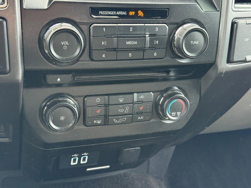 Used 2017 Ford F150 XLT w/ Equipment Group 302A Luxury AWD/4WD image 19
