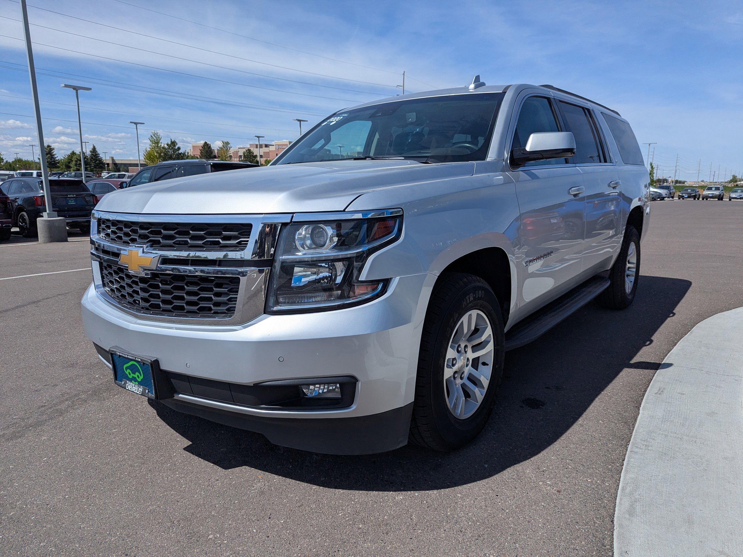 Certified 2020 Chevrolet Suburban LT AWD/4WD image 7