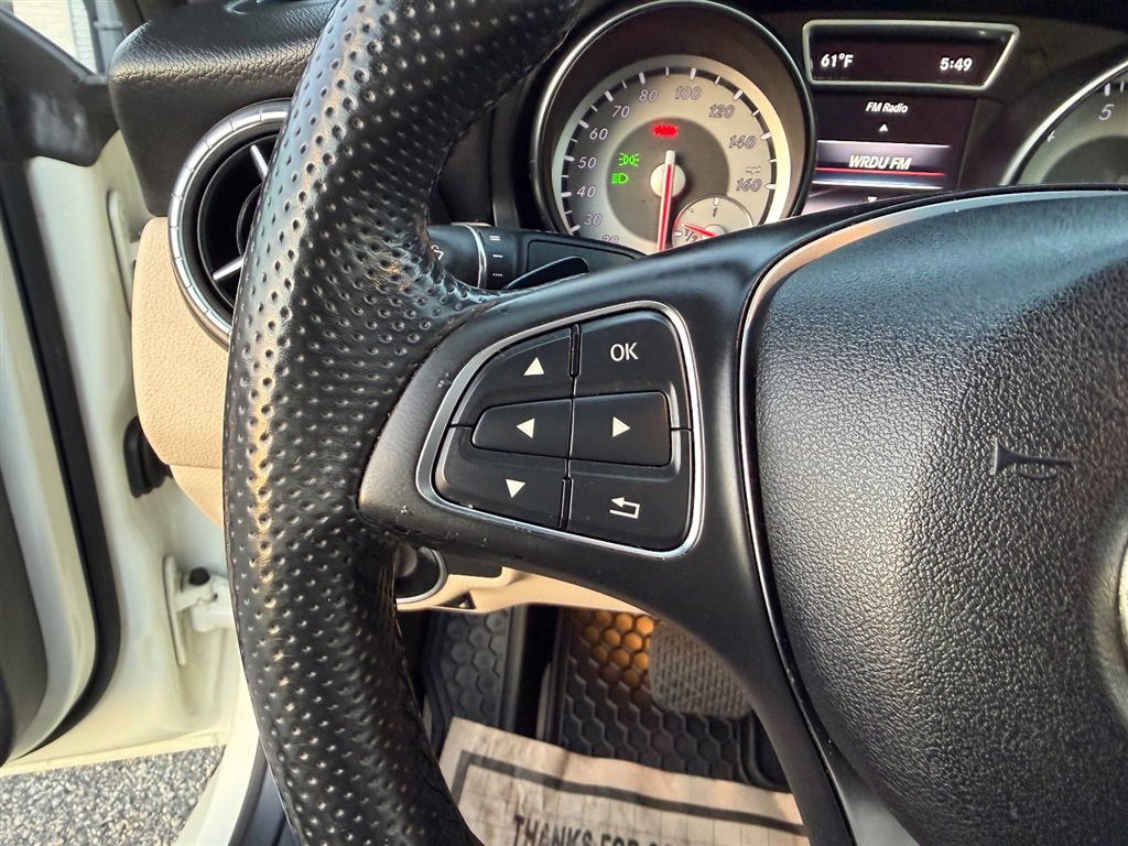 Used 2016 Mercedes-Benz CLA 250 image 24