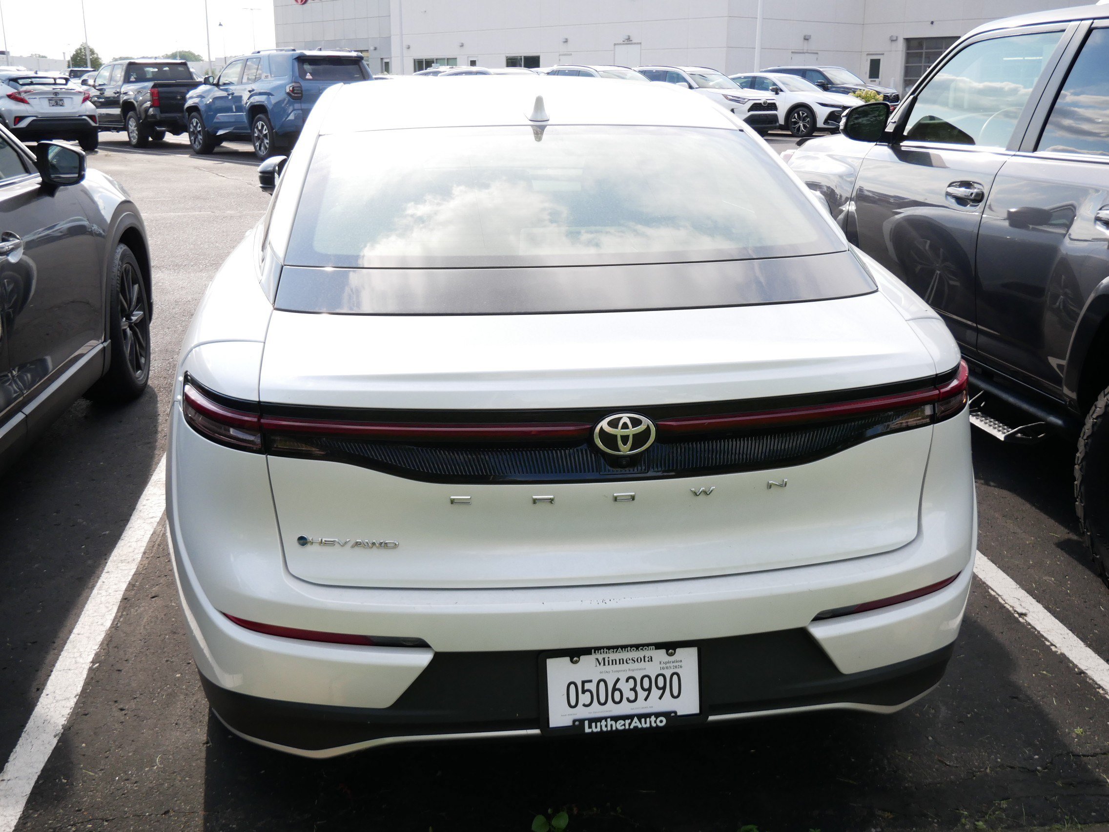 Certified 2026 Toyota Crown AWD/4WD image 6