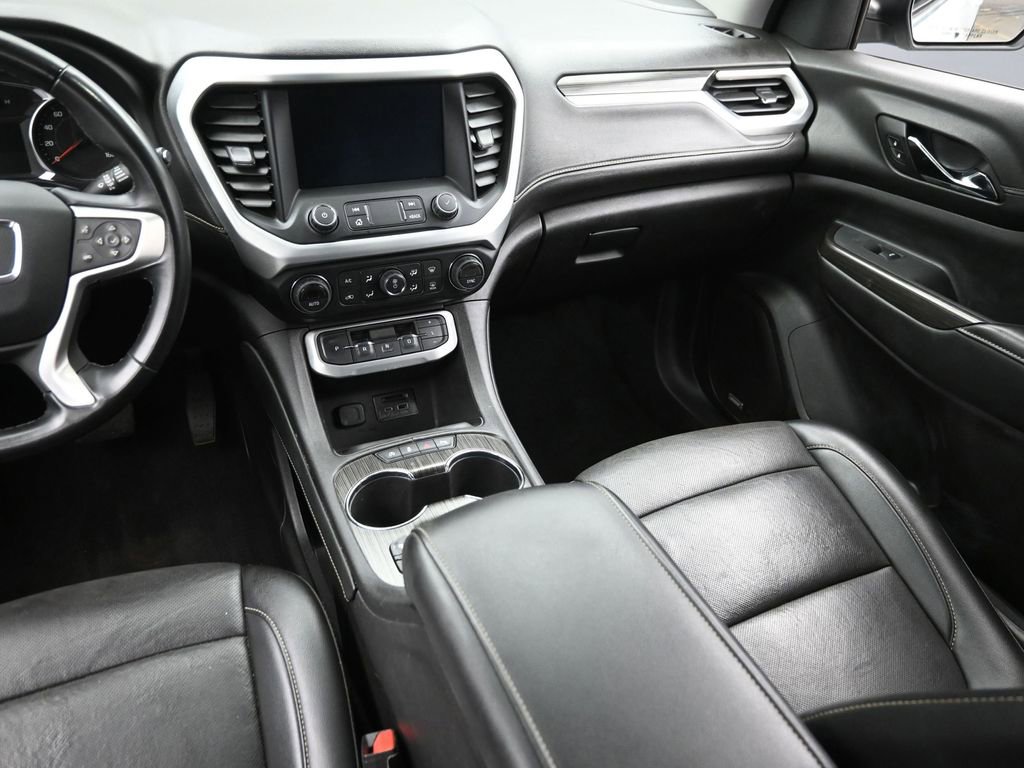 Used 2023 GMC Acadia SLT image 13