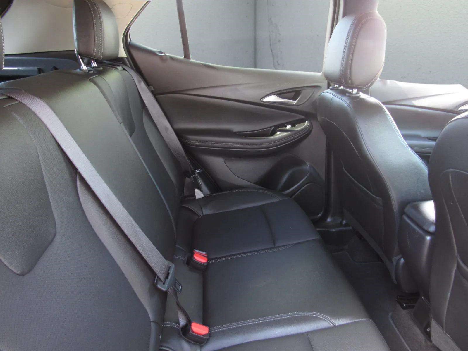 Used 2024 Buick Encore GX Sport Touring FWD image 11