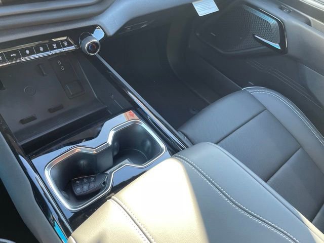 New 2025 Chevrolet Silverado EV LT image 26