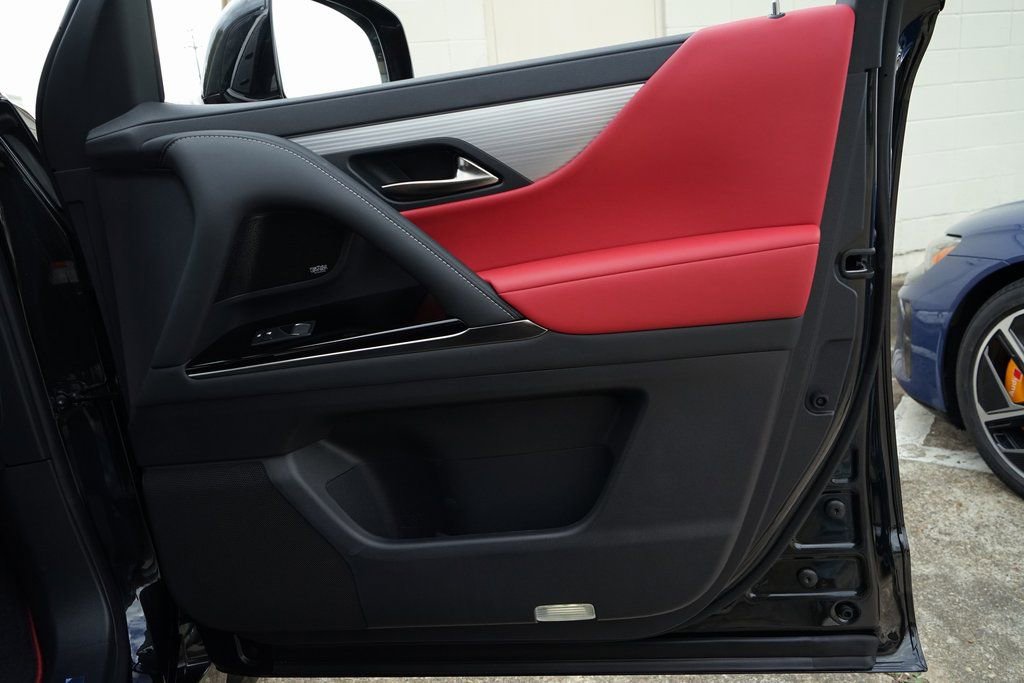 Used 2026 Lexus LX 700h F Sport w/ Accessory Package (Z1) image 22