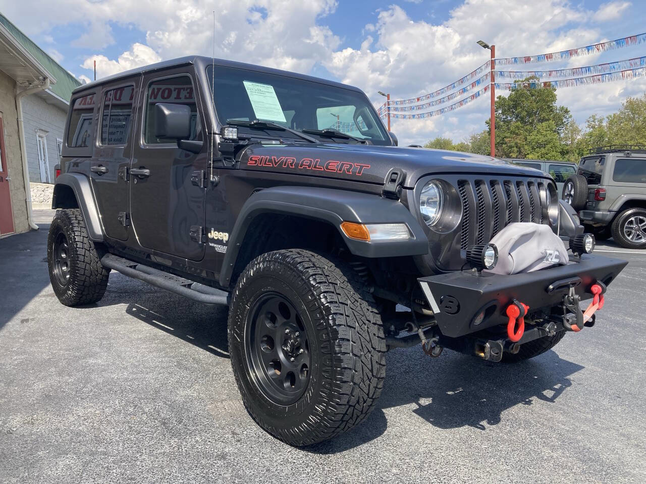 Used 2018 Jeep Wrangler Unlimited Sport S image 4