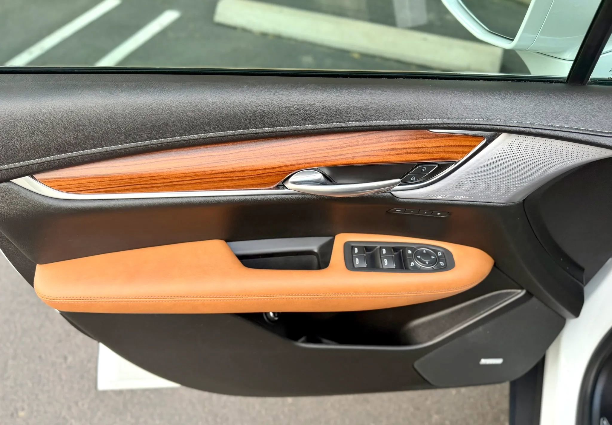 Used 2020 Cadillac XT5 Premium Luxury image 11
