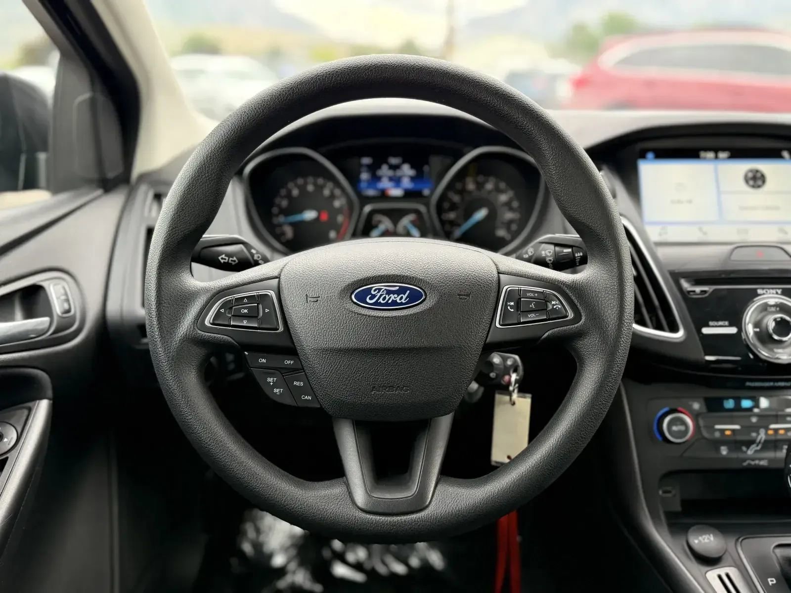 Used 2018 Ford Focus SEL image 15