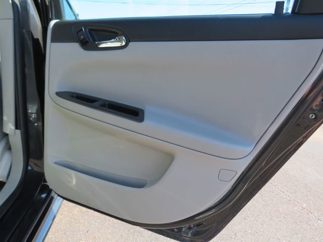 Used 2013 Chevrolet Impala LTZ image 30
