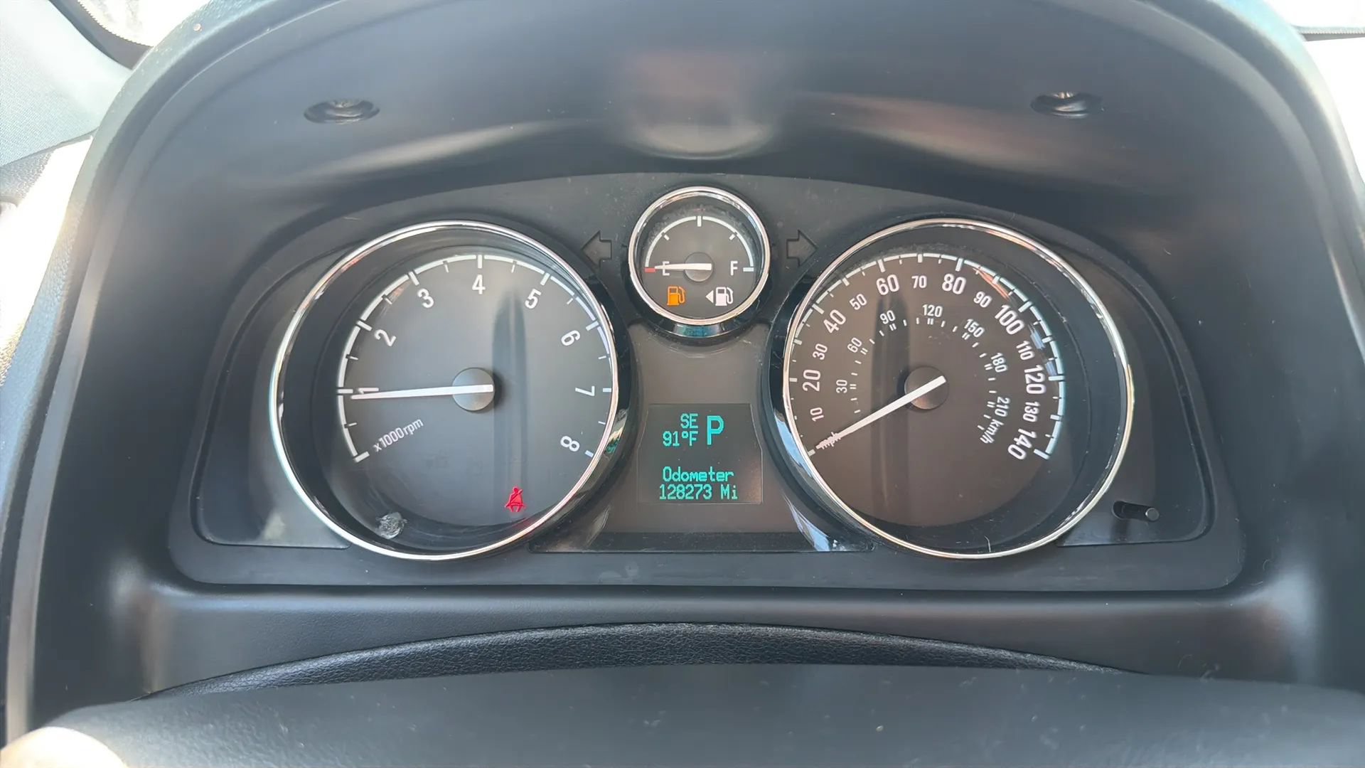 Used 2015 Chevrolet Captiva Sport LT w/ Convenience Package FWD image 13
