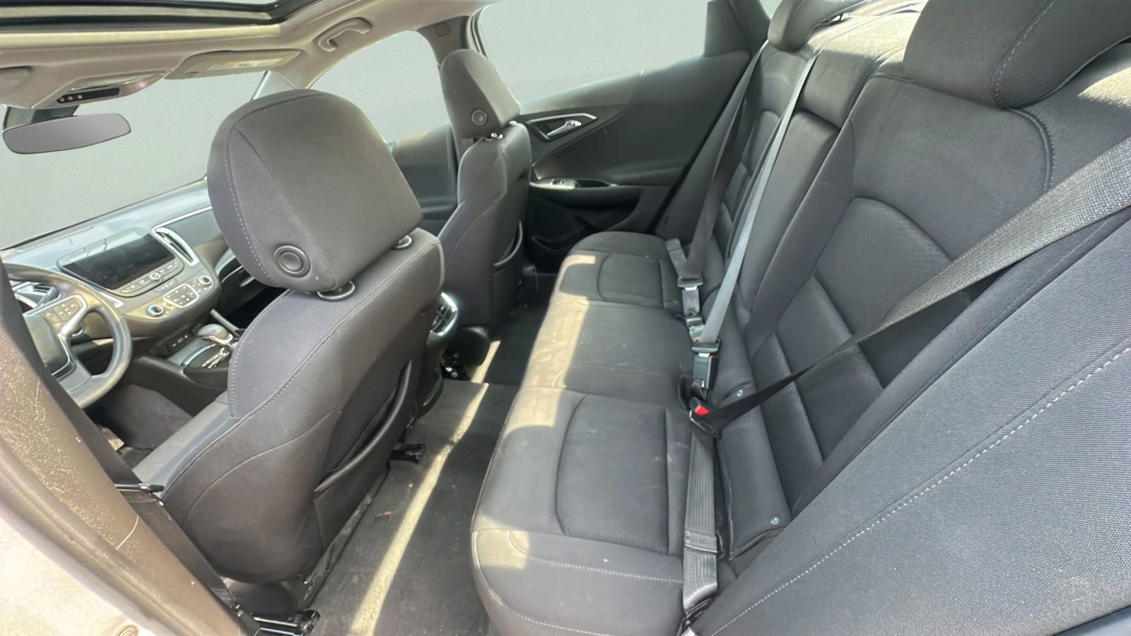 Used 2021 Chevrolet Malibu LT image 18