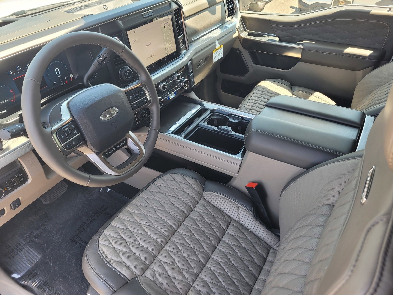 New 2025 Ford F250 Platinum w/ Platinum Plus Package image 11