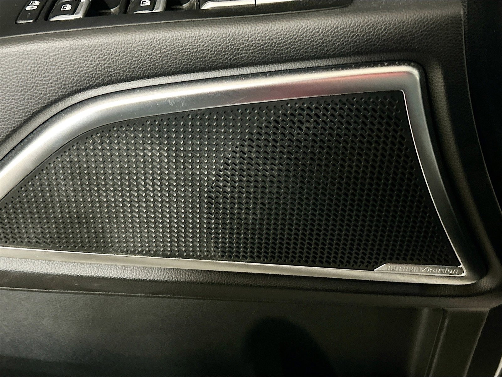 Used 2022 Kia Telluride SX w/ SX Prestige Package image 19