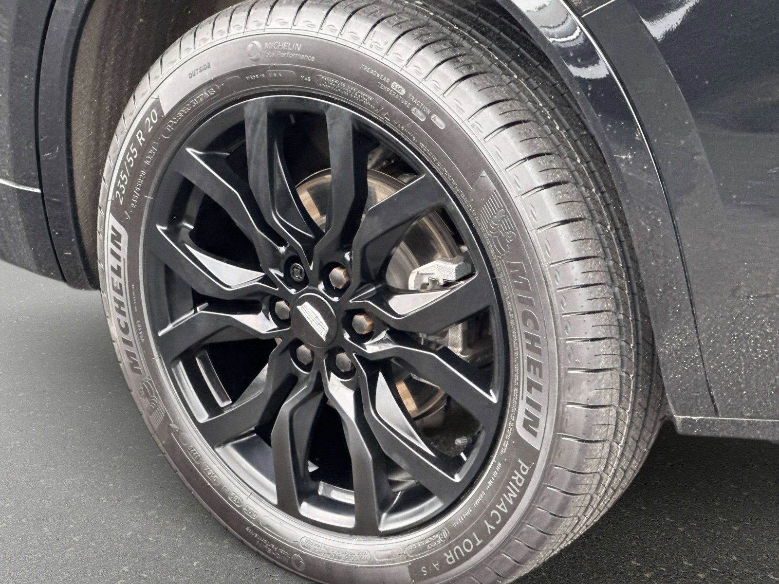 Used 2024 Cadillac XT6 Premium Luxury w/ LPO, Floor Liner Package AWD/4WD image 9