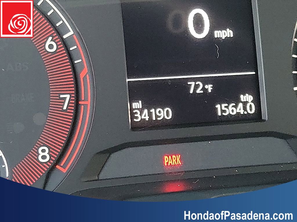 Used 2021 Volkswagen Jetta R-Line FWD image 14