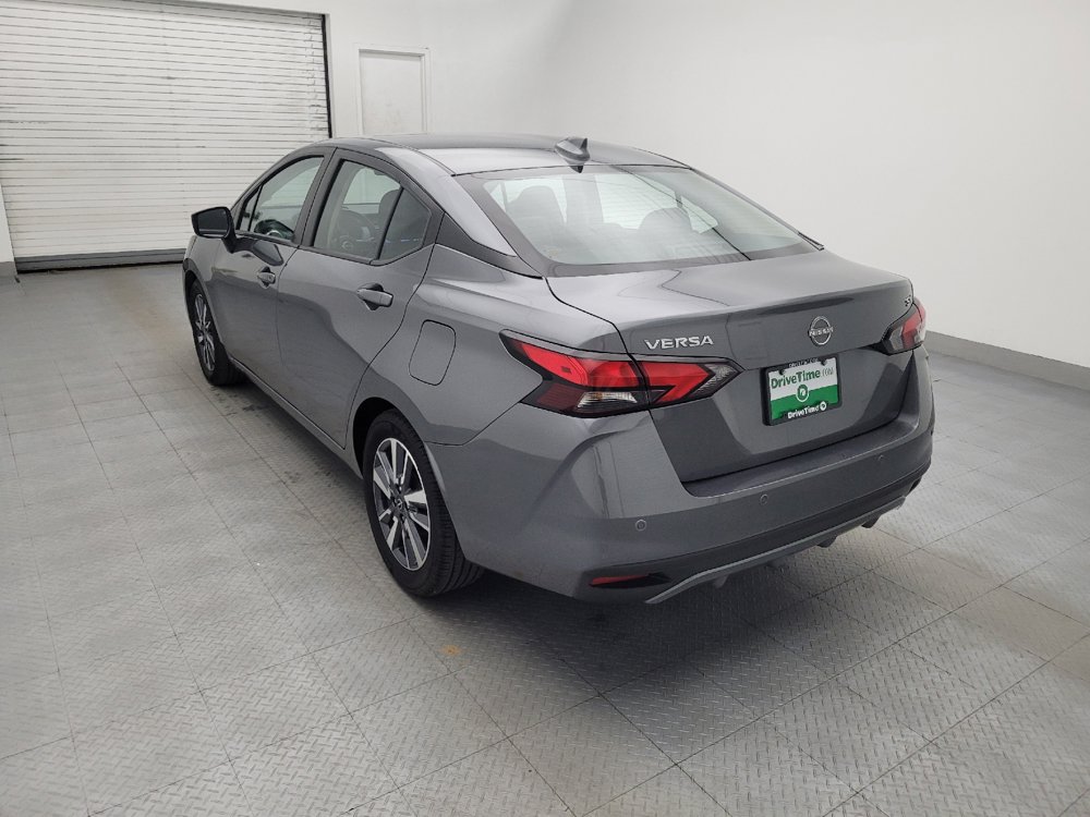 Used 2023 Nissan Versa SV FWD image 5