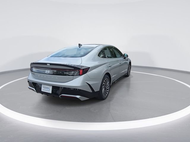 New 2025 Hyundai Sonata SEL FWD image 8