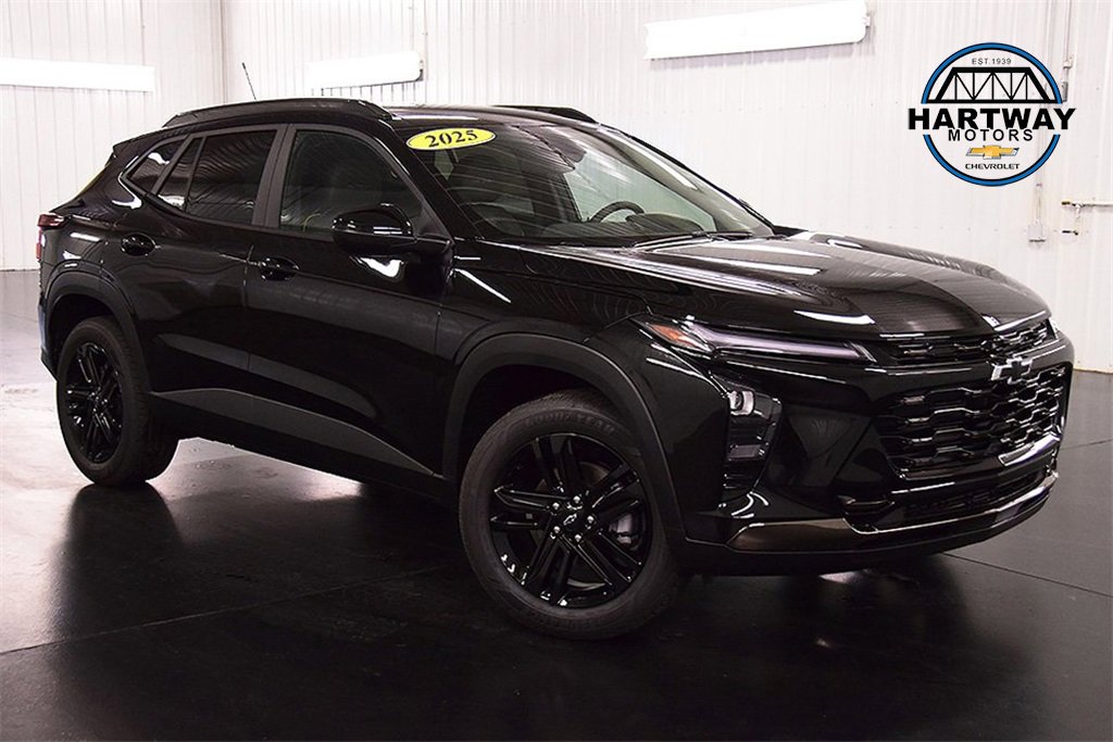 New 2025 Chevrolet Trax ACTIV w/ Driver Confidence Package