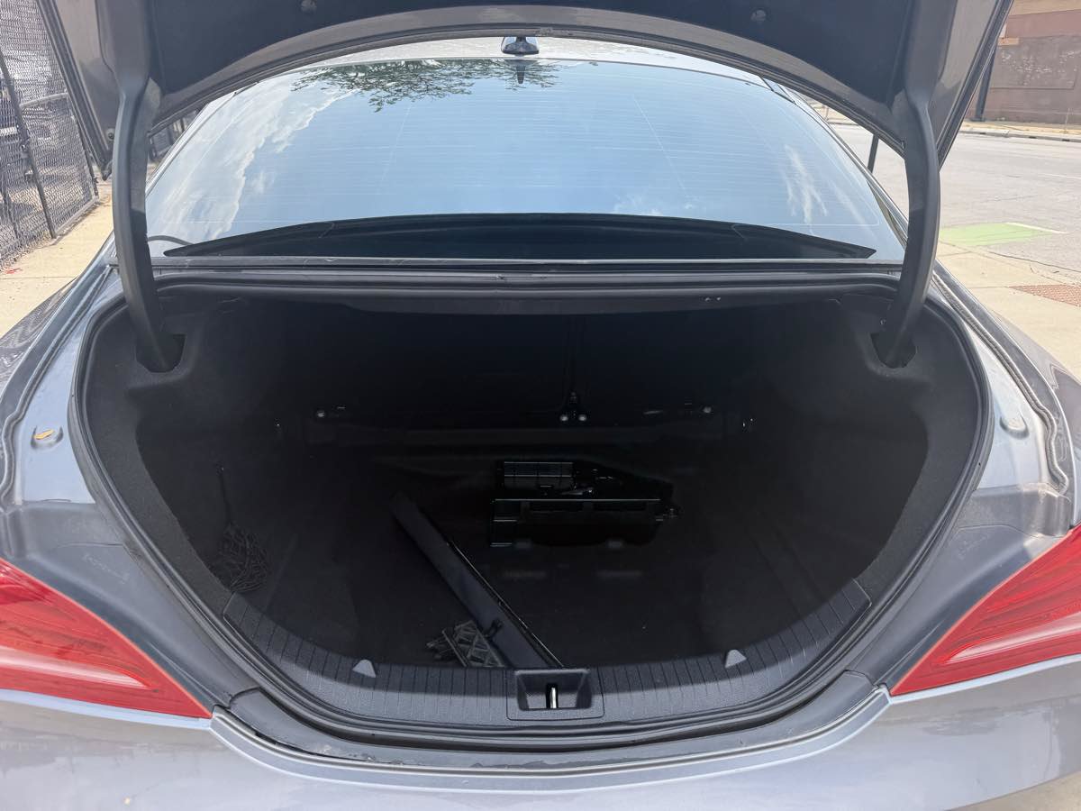 Used 2014 Mercedes-Benz CLA 250 4MATIC w/ Edition 1 Package image 22
