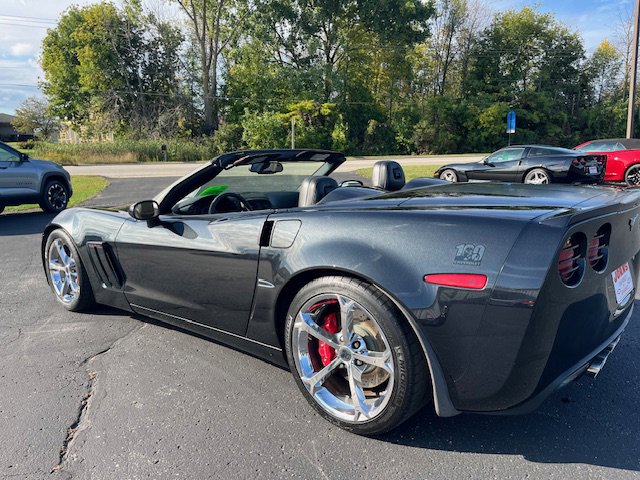 Used 2012 Chevrolet Corvette Grand Sport w/ 3LT Preferred Equipment Group image 4
