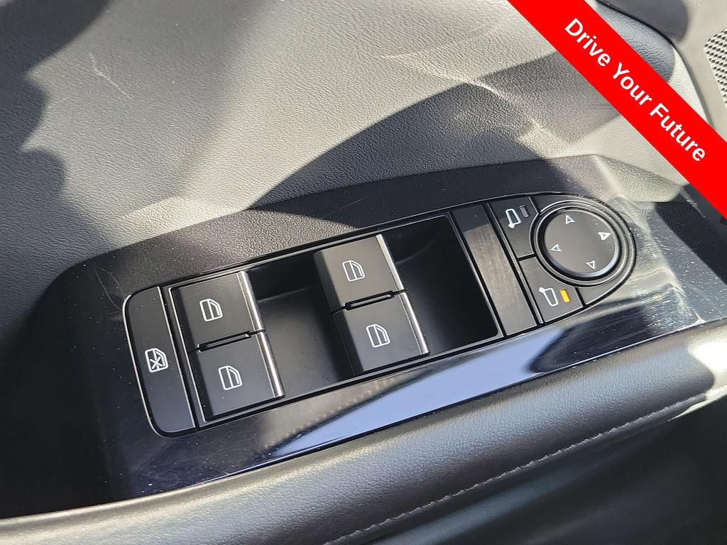 Used 2025 MAZDA MAZDA3 s FWD image 17