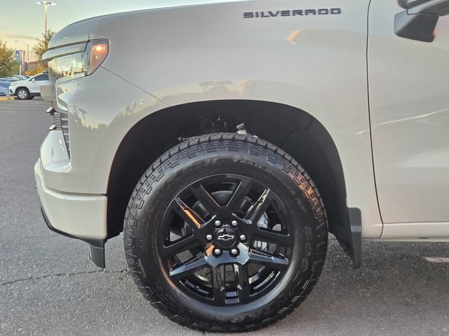 Used 2026 Chevrolet Silverado 1500 RST w/ Dark Appearance Package AWD/4WD image 9
