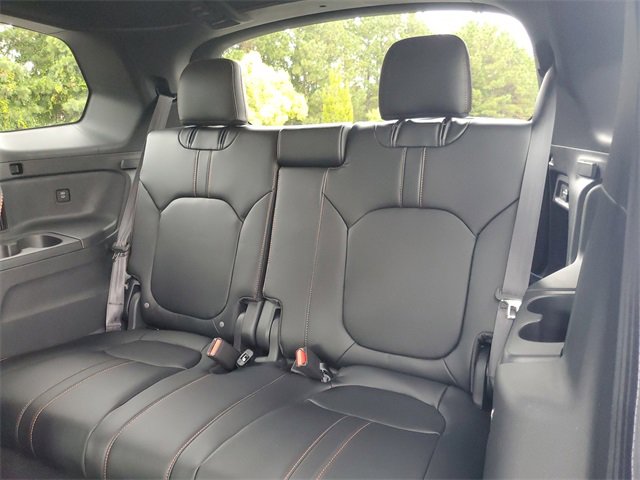 New 2025 Honda Pilot TrailSport image 12