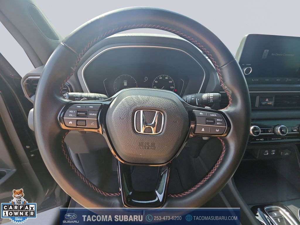 Used 2025 Honda Pilot Sport image 13