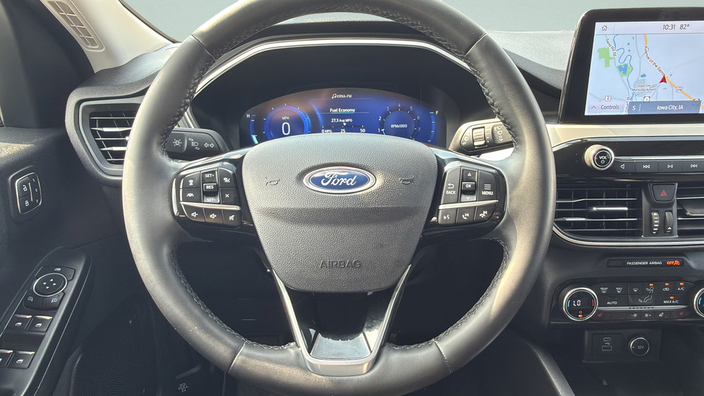 Used 2021 Ford Escape SEL w/ Technology Package AWD/4WD image 22