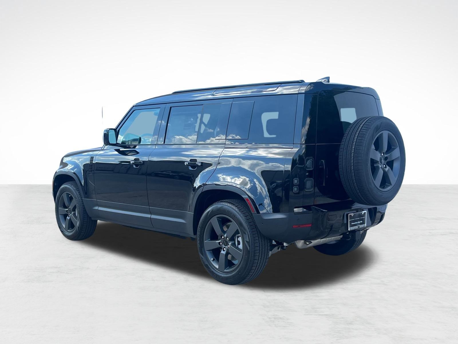 New 2026 Land Rover Defender 110 S image 3