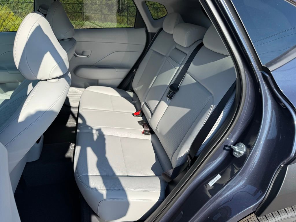 Used 2026 Hyundai Kona SEL Premium image 16