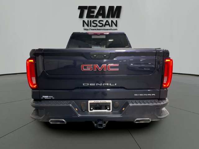 Used 2023 GMC Sierra 1500 Denali w/ Technology Package AWD/4WD image 3