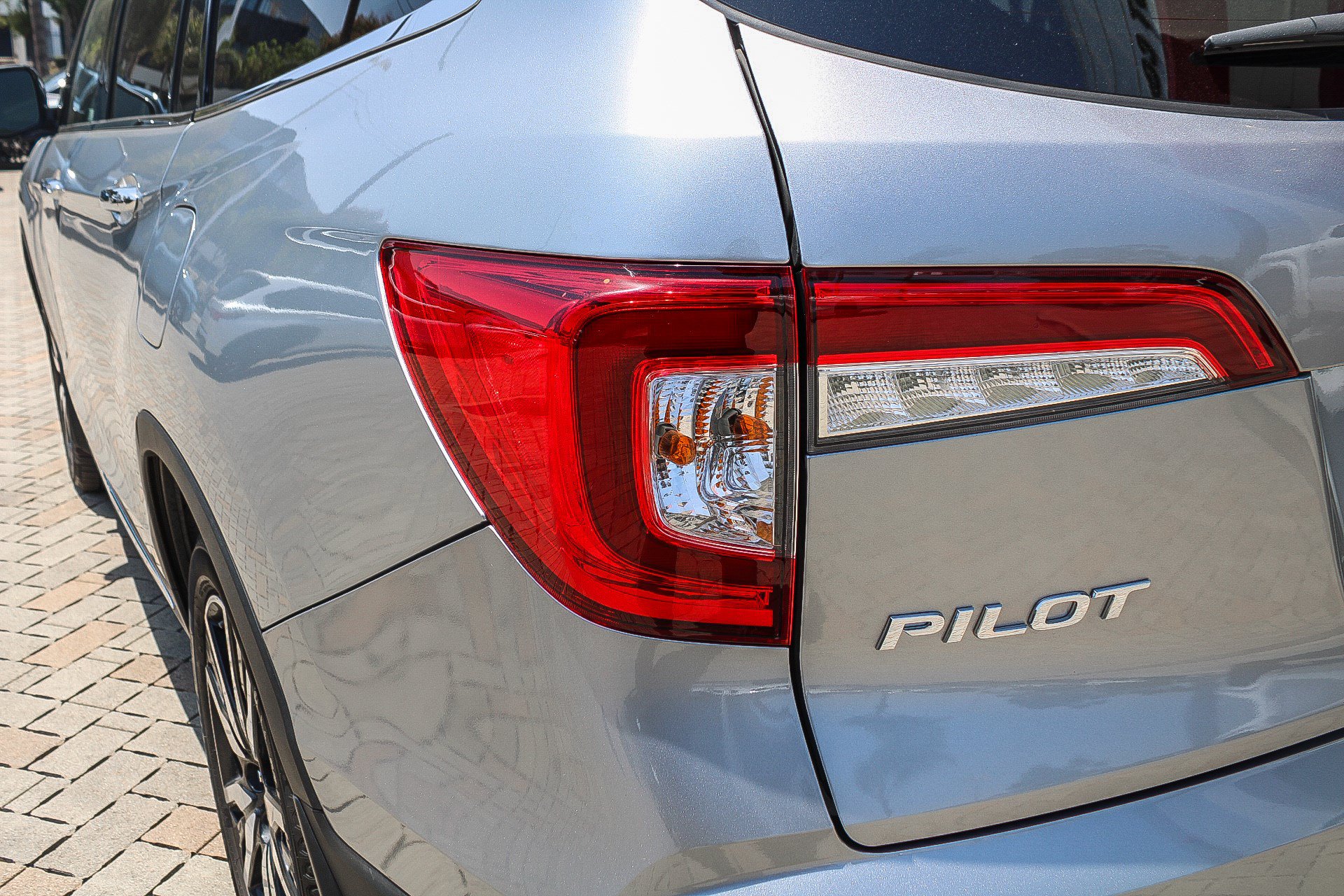 Used 2019 Honda Pilot Elite image 10