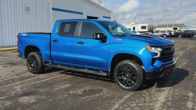 Certified 2022 Chevrolet Silverado 1500 LT Trail Boss w/ LT Trail Boss Premium Package image 2