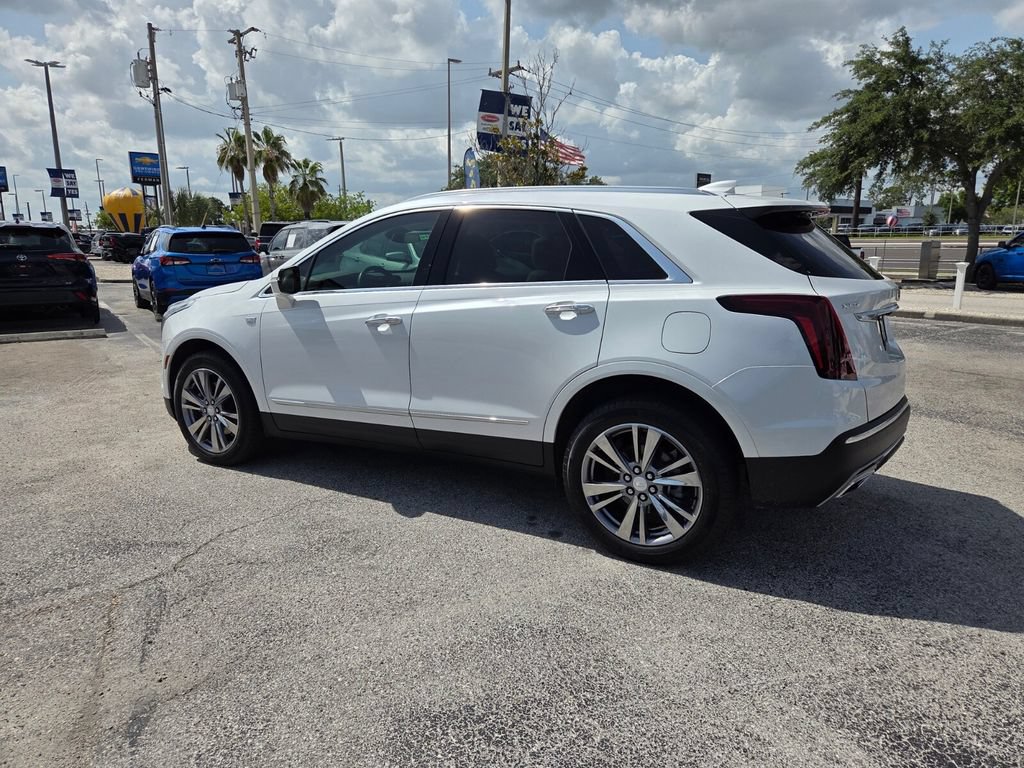 Used 2024 Cadillac XT5 Premium Luxury FWD image 11