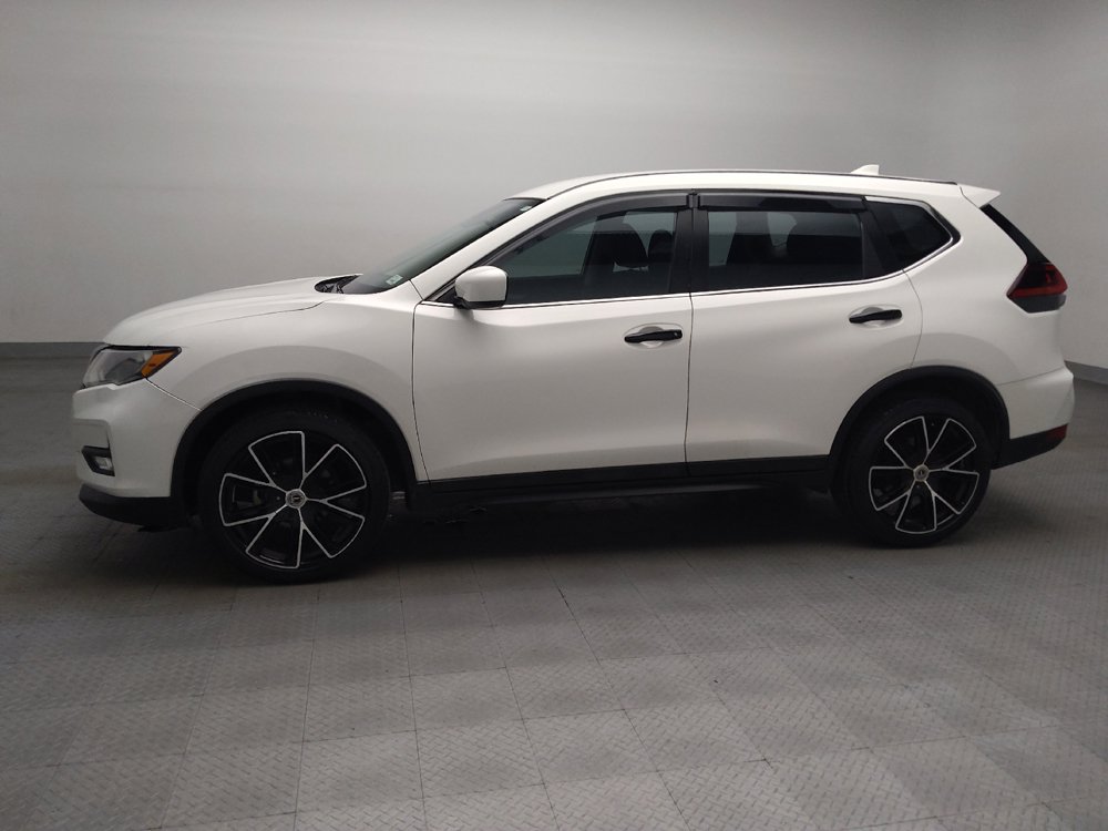 Used 2020 Nissan Rogue S FWD image 2