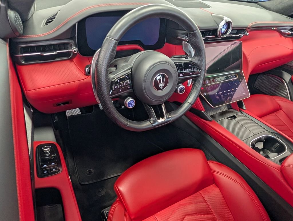 Used 2024 Maserati GranTurismo Trofeo image 12