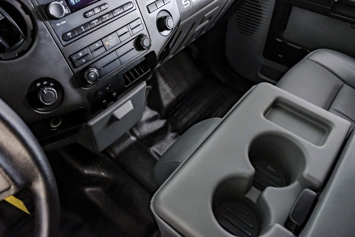 Used 2014 Ford F450 XL w/ Power Equipment Group image 23