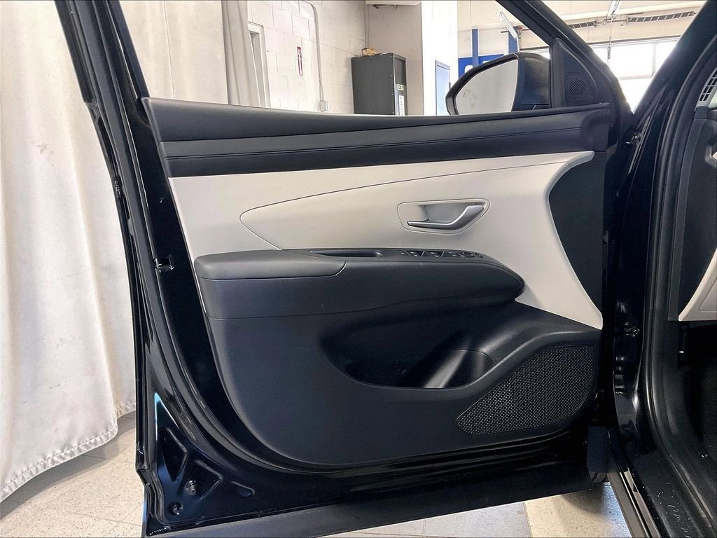 Used 2026 Hyundai Tucson SE AWD/4WD image 9